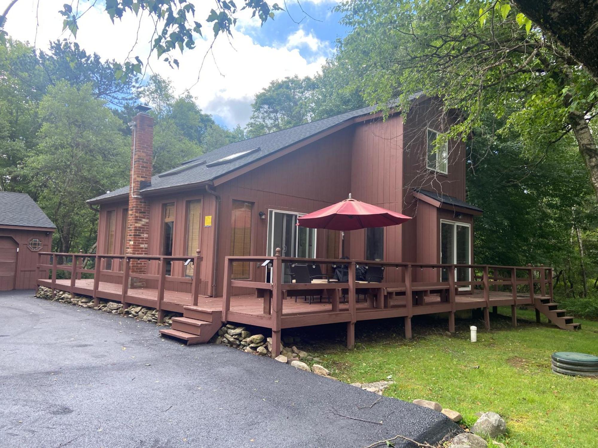 Ash Cottage In Poconos Near Camelback & Kalahari Long Pond Екстер'єр фото
